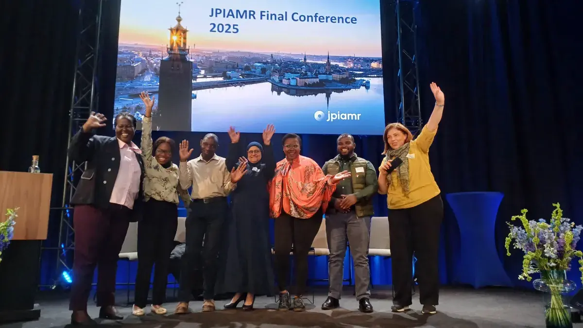 Fellows on the stage at the JPIAMR conference